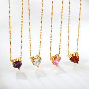 Collier pendentif en forme de cœur en zircon, chaîne dorée pour femme, bijoux de fête, thème amour, serti clos, alliage de zinc, chaîne de clavicule - Product Image 2