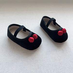 Nouvelles chaussures de <span class=keywords><strong>marche</strong></span> pour bébés filles printemps/automne, style coréen, en forme de cerise, type « grand-mère », rétro, modèle « petite cuillère » - Product Image 4