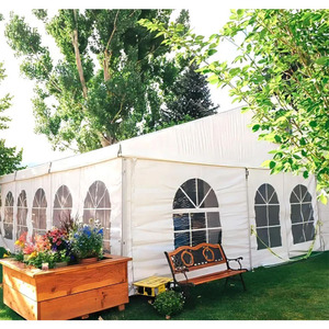 Grande tente de réception ignifuge et coupe-vent pour 400 personnes, idéale pour les mariages et événements - Product Image 2