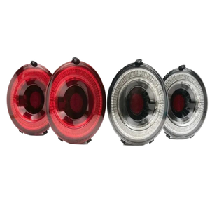 C8 Carbonfaser 3-Speichen-Lenkrad-Modifikation mit geschmiedeter Goldfolien-Optik und Teufelshörnchen-Verzierung - Product Image 1