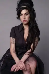 FSTYLER Damen Amy Winehouse Stil Perücke Damen Halloween Karneval Haar Schlussverkauf Großhandel synthetische Cosplay-Perücken Party-Perücken
