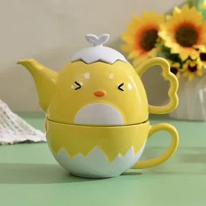 Keramikfabrik individuelles Logo geschnittener kleiner Hühner-Teekanne und Tassen-Set Steingut Kaffee-Topf-Tasse-Set Tee für einen Teekanne-Set