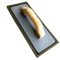 Outils de maçonnerie et de carrelage : Truelle à enduire en mousse de liège avec manche en bois