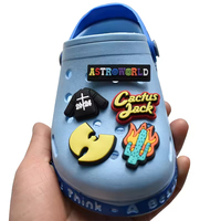 Nouvelle Tendance Populaire : Breloques de Chaussures Cartoon Cactus Jack pour Sabots – Cadeau Idéal pour Enfants et Adultes, Style Swag Rapper Boy