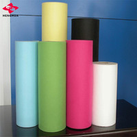 Rouleaux de tissu non tissé en polypropylène PP 100% coloré Henghua, respirant, TNT, non tissé, matière textile