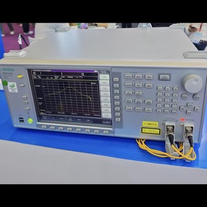 Analyseur de spectre optique MS9740B d'occasion haute précision pour les tests de fibre optique et la recherche en laboratoire - Product Image 4