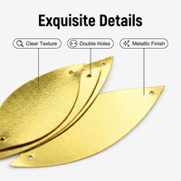 Paillettes géantes en forme de feuille 80 mm - Grandes paillettes vert/or pour la décoration de sapins de Noël et la mise en scène d'événements - Matériau PVC de qualité supérieure