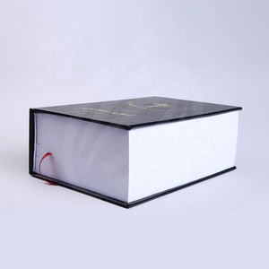Biblia Sagrada KJ de Alta Calidad con Tapa Dura Personalizada, Papel de Arte, Encuadernación Cosida, Estampado Dorado, Impresión Negra y Offset - Product Image 3