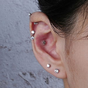 Derecha Grand ASTM F136 Titanio 16G Hilo interno Lágrima cuelga CZ Labret Stud Waterdrop Flatback Helix Piercing - Product Image 6