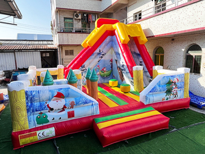 Terrain de jeu gonflable sur le thème de Noël, en matériaux écologiques et sûrs, château gonflable avec toboggan - Product Image 2
