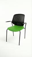 Nouvelle chaise de bureau moderne en maille plastique avec accoudoirs métalliques, base pivotante réglable et roulettes, assise ergonomique pour usage professionnel