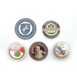 <span class=keywords><strong>Nome</strong></span> personalizzato monete Commemorative medaglie metalliche personalizzate <span class=keywords><strong>con</strong></span> immagine per souvenir e regali - Product Image 6