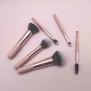 YRX, 6 uds., mango corto <span class=keywords><strong>de</strong></span> viaje, Brtush, fácil <span class=keywords><strong>de</strong></span> llevar y almacenar, salida <span class=keywords><strong>Original</strong></span> <span class=keywords><strong>de</strong></span> fábrica, juego <span class=keywords><strong>de</strong></span> brochas <span class=keywords><strong>de</strong></span> <span class=keywords><strong>maquillaje</strong></span> personalizadas suaves hechas a mano - Product Image 6