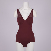 Nouvelle Robe Longue Élégante Bordeaux Unie à Manches Longues et Design Transparent, Coupe Classique, Idéale pour Soirées, Banquets et Bals de Promo