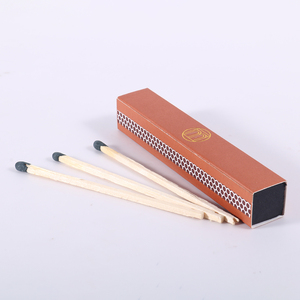 Boîte d'allumettes en papier noir de 4 pouces en gros avec finition en bois naturel de luxe, logo personnalisé, avantage UV pour une utilisation industrielle pour les bougies - Product Image 2