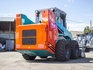 Mini-chargeuse sur pneus SWL3210, capacité de charge basculante de 2000 kg, force de rupture de 24,3 kN, hauteur de déchargement de 2395 mm - Product Image 4