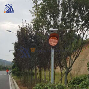 Luz de Advertencia de Tráfico de Alta Intensidad con LED Solar de Alto <span class=keywords><strong>Flujo</strong></span>, Color Rojo, Azul y <span class=keywords><strong>Amarillo</strong></span>, con Reflector Prismático - Product Image 4