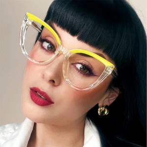 Occhiali da Donna Anti-Luce Blu con Montatura Completa a Occhio di Gatto, Nuova Collezione 2025 in TR90 con Abbinamento Colori - Product Image 1