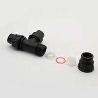 Conector rápido de conexión de PE de fusión a tope de enchufe HDPE estándar ISO ASTM-3 vías igual T riego por goteo de alta presión pulido