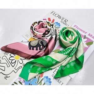 Sciarpe di seta di moda per le donne con la testa stampata digitale sciarpa per capelli di seta <span class=keywords><strong>Bandana</strong></span> <span class=keywords><strong>rossa</strong></span> - Product Image 6