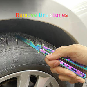 Haute résistance 3 en 1 pliable pneu de voiture crochet en pierre transparente brise-vitre en acier inoxydable couteaux <span class=keywords><strong>papillon</strong></span> en métal <span class=keywords><strong>ouvre</strong></span>-bouteille - Product Image 3