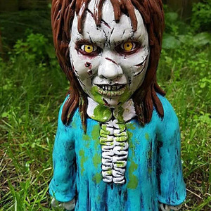 ตุ๊กตาโนมซอมบี้ตกแต่งสวน ของตกแต่งฮาโลวีน รูปปั้นเรซิ่นจากภาพยนตร์สยองขวัญ ของตกแต่งสวนแบบตั้งพื้นสำเร็จรูป ทาสีสำเร็จ - Product Image 2