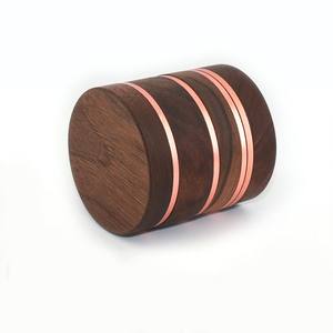 Broyeur à épices artisanal de haute qualité à 4 étages, 63 mm, broyeur à herbes en bois, accessoire pour fumer, broyeur à herbes de 2,5 pouces - Product Image 3