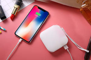 热卖趋势产品快速充电电源组10000毫安时电池组畅销书电源组 - Product Image 5