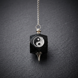 Péndulo de Ágata Negra Yin Yang Tallado y Grabado, Cristal de Sanación Reiki, Piedra Preciosa Feng Shui a Bajo Precio - Product Image 3