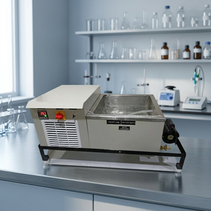Bain-marie frontal 20L en acier inoxydable à circulation thermostatique avec une précision de ±0,1 ℃   Précision 220-240V AC - Product Image 3