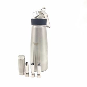 Distributeur de crème fouettée <span class=keywords><strong>professionnel</strong></span> Fouet à crème en aluminium Durable Fouet Canister <span class=keywords><strong>Siphon</strong></span> à fouetter avec 3 buses de décoration - Product Image 4