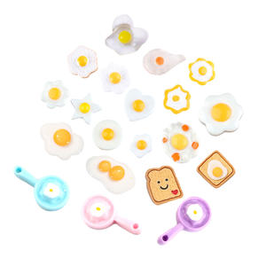 Vente flash : accessoires pour maison de poupée de cuisine, bricolage, œuf au plat, pain, cabochon en résine à dos plat, breloque - Product Image 1