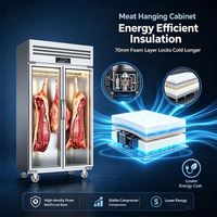 Vitrine Réfrigérée Triple Porte en Verre Sophistiquée pour Cuisine d'Hôtel, Armoire à Viandes, Boîte Réfrigérante de Luxe pour Traiteur, Utilisation en Section Charcuterie