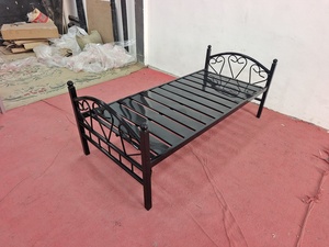 Lit simple en métal à tube carré en acier noir robuste en fer forgé <span class=keywords><strong>pas</strong></span> <span class=keywords><strong>cher</strong></span> - Product Image 4
