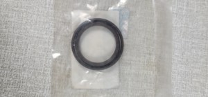 Sıcak Satış Yağa Dayanıklı Aşınmaya Dayanıklı Nitril Kauçuk Malzeme Otomotiv Motor Yağ Keçesi 2142135011 21421 35011 Hyundai için - Product Image 6