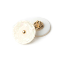 Bouton en métal incrusté de résine nacrée de haute qualité, résistant et durable, idéal pour les pulls et chemises