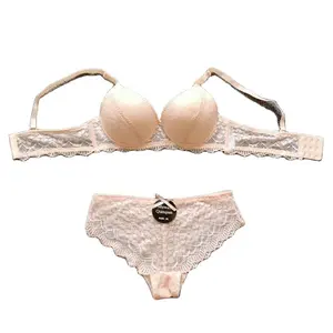 เซ็กซี่เลดี้เบาะ Lace Bra และ Panty ชุดผู้หญิงกางเกงชุด