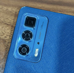 Smartphone Android <span class=keywords><strong>Motorola</strong></span> <span class=keywords><strong>Edge</strong></span> S <span class=keywords><strong>Pro</strong></span> 5G Dual SIM XT2153-1-DS Édition Haut de Gamme Écran OLED 144Hz Appareil Photo 108MP Ensemble Complet d'Accessoires - Product Image 4
