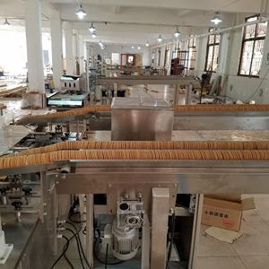 Línea de producción de <span class=keywords><strong>galletas</strong></span>, sándwich de fábrica de alimentos y bebidas, máquina automática de <span class=keywords><strong>galletas</strong></span>, crema - Product Image 3