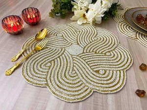 Posavasos de Flores con Cuentas Blancas Doradas, Mantel Individual de Cuentas para Comedor, Hogar, Bodas y Decoración de Fiestas - Product Image 2