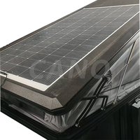 Tente de camionnette surélevée personnalisée avec port solaire pré-câblé pour les passionnés d'aventure, camping en milieu sauvage multi-scènes