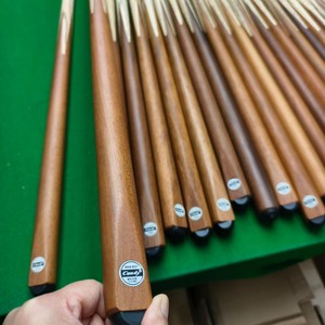 Taco de billar americano Condi de 8 pulgadas, de una pieza, 145 cm, de madera blanca, duradero, para billar y snooker. - Product Image 2