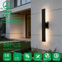 Applique murale LED extérieure minimaliste en aluminium moulé sous pression, étanche IP65, anti-corrosion, idéale pour l'éclairage extérieur mural
