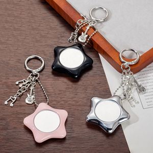 Nuevo Llavero de Metal con Nota Musical Sencilla de Guitarra, Espejo de Viaje, Accesorios para Bolsos, Colgante para Teléfono Móvil, Llavero con Espejo de Estrella - Product Image 2