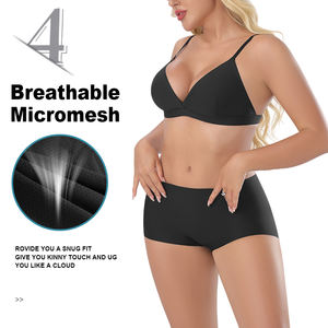 Ensemble de Lingerie Femme Soutien-Gorge Bralette Triangle Sexy Plongeant sans Armatures à Bonnets Souples et Fermeture au Dos avec String Culotte ou Shorty - Product Image 6