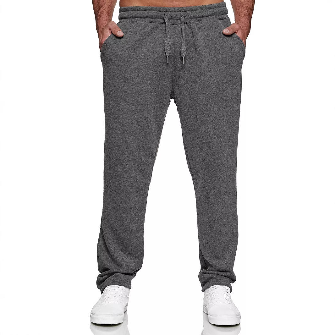 สีเทาเข้ม