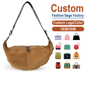 Bolso de Hombro de Gamuza Genuina – Con una Textura de Gamuza Fina, Suave y Cómoda al Tacto |   Una Fusión de Moda - Product Image 1