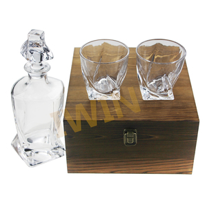 <span class=keywords><strong>Whisky</strong></span> decanter with Twist 3 highball glasses Lot in handmade wooden box - Product Image 3