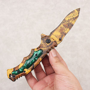 มีดพับลายพรางสีดำสำหรับยุทธวิธี ผลิตจากโรงงาน ใบมีดทนทานสำหรับการเอาชีวิตรอดในป่ากลางแจ้ง เหมาะสำหรับสถานการณ์เอาชีวิตรอด - Product Image 3