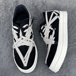 Scarpe da uomo firmate di alta qualità Sneakers Unisex con cinghie pazze - Product Image 3